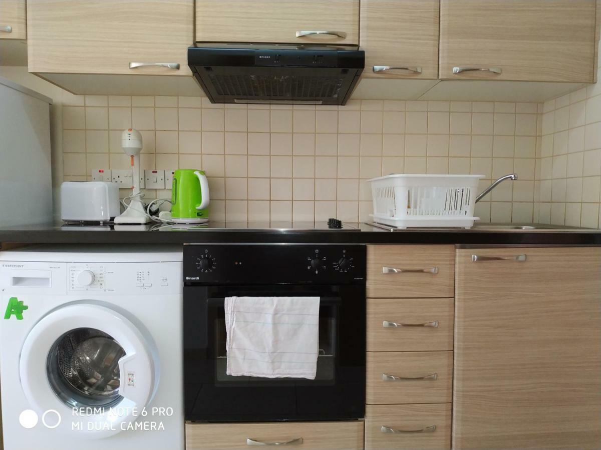 Anastasia Apartments Paphos Esterno foto