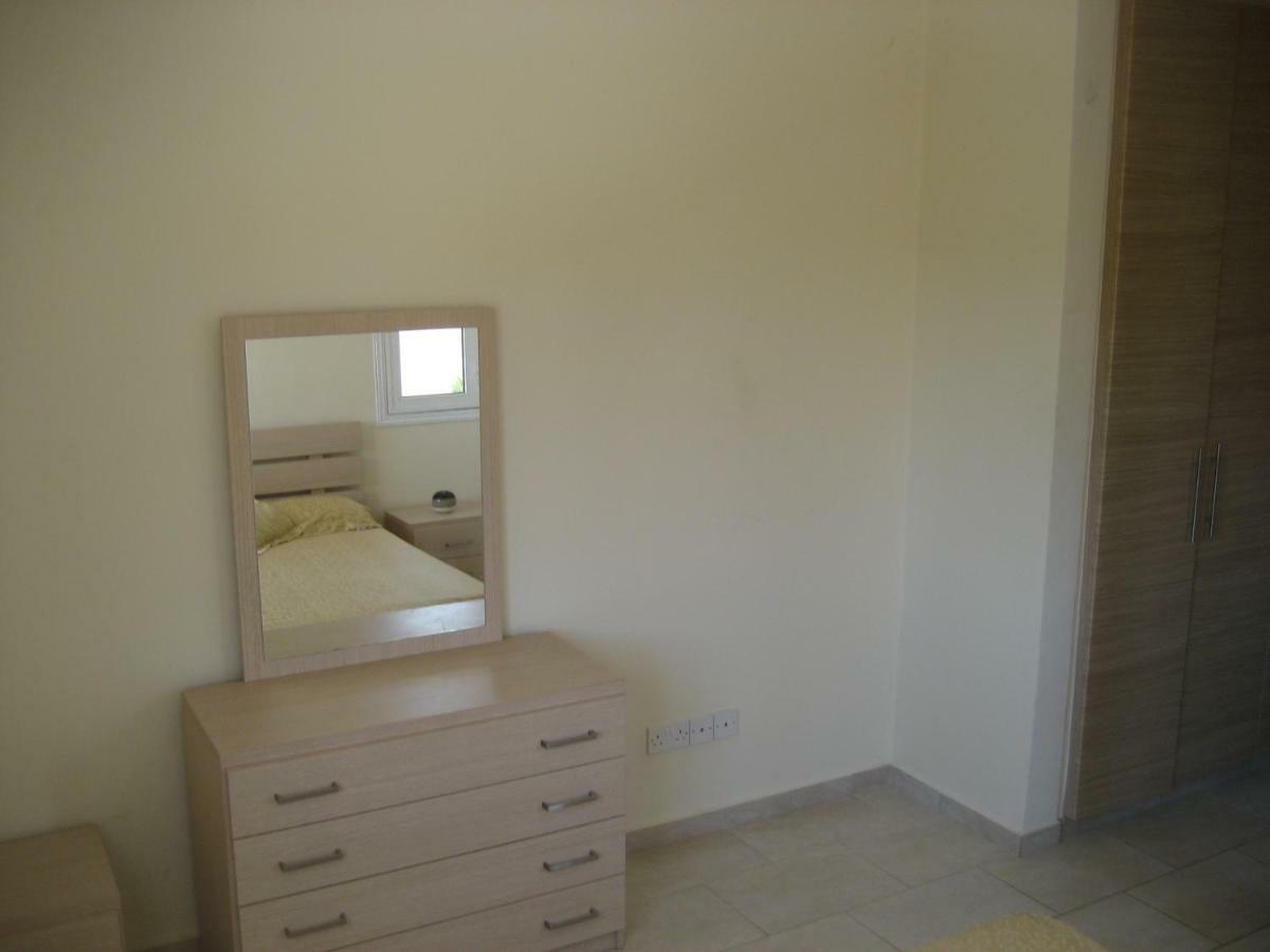 Anastasia Apartments Paphos Esterno foto